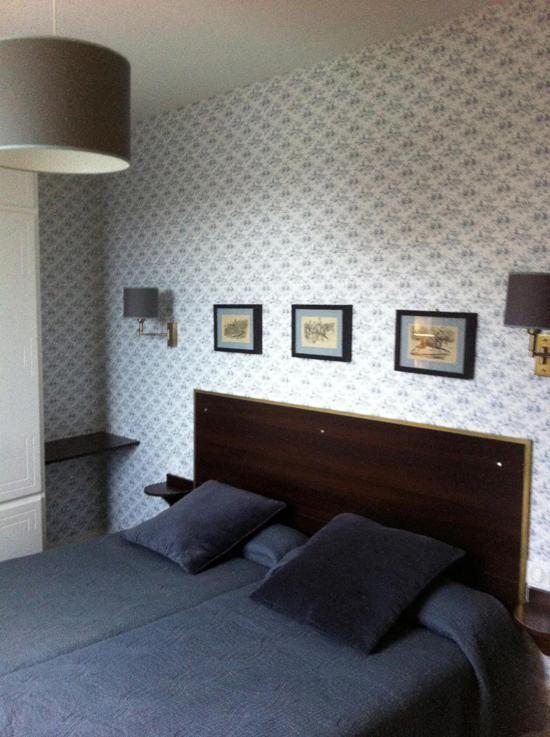Logis Terrasse Hotel Lisieux Bilik gambar